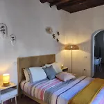 Regina Partenope Apartment *